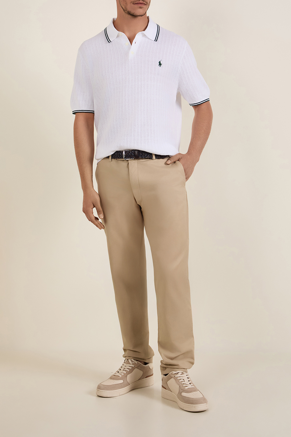 תמונת כל הלוק של פולו רלף לורן X ווימבלדון חולצת פולו סריג